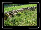 P1020345 * Muro de pedras... * 800 x 533 * (307KB)